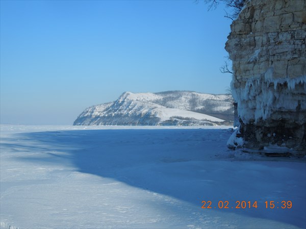 Вид на Молодецкий курган из-за горы Лепёшка