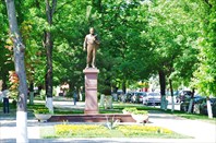 Памятник-Памятник Л.И. Брежневу