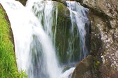 Вот и первый водопад на Жигалане