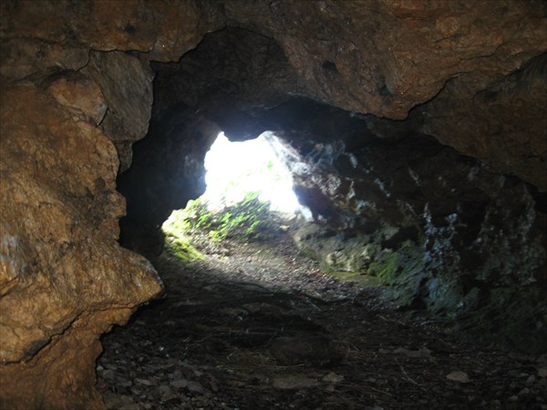 Изылинская пещера