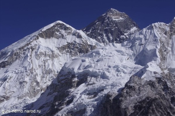 Эверест (Chomolungma или Sagarmatha) (8848 м)