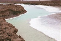 Соленая река - бирюзовая вода, белые берега