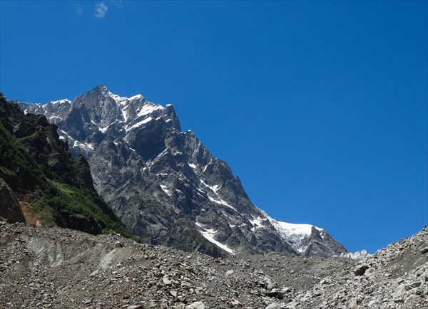 Горы Сванетии и ледник Чалаади