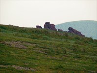 Каменные останцы на боковом отроге
