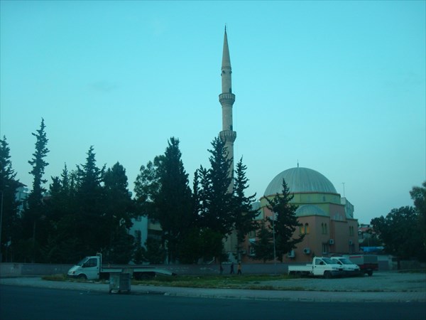 Мечеть в Мерсине