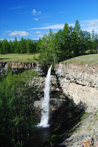 Водопад малый Жомболок