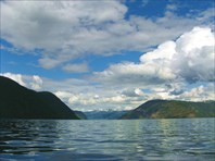 Выход в Sognefjord из Aurlandsfjord