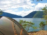 Вид на Sognefjord со стоянки "Сосновая"