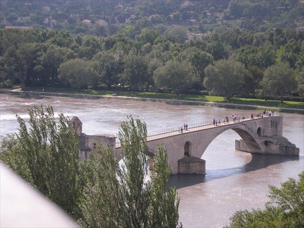 знаменитый Авиньонский мост Св.Бенезета (pont St. Bezenet)