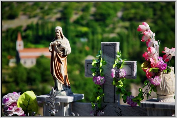 Северную горную Албанию населяют православные