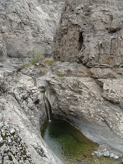Четырехметровый водопад