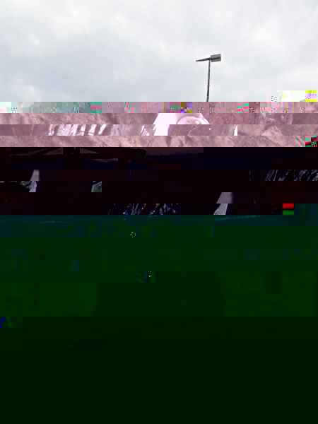 Флюгер работает.