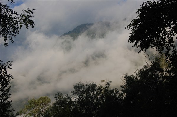 В горах туман