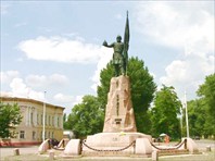 Памятник-Памятник Ермаку