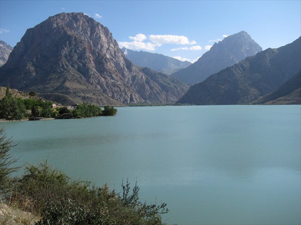 Озеро Искандеркуль