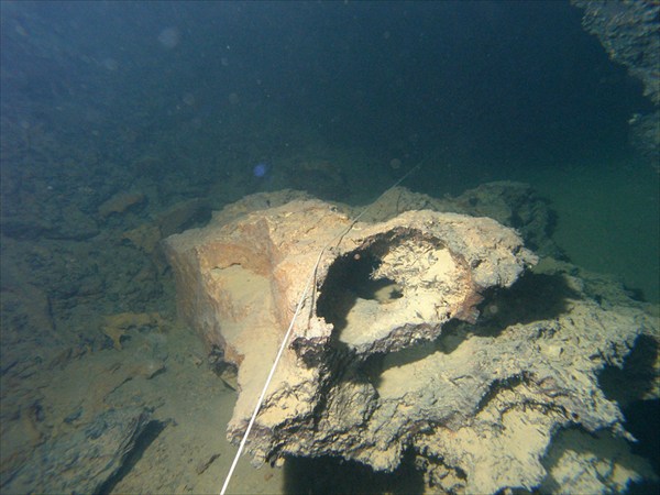 Подводный камень