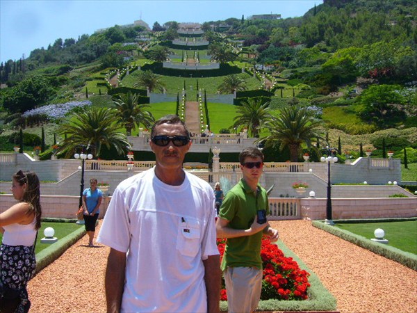 Хайфа, внизу мемориала