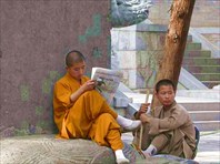 Монахи в миру