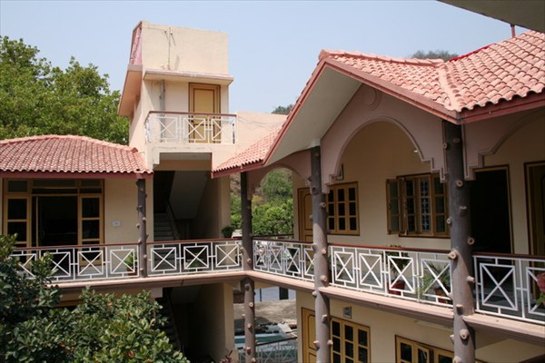 Gayatri Hotel, Ришикеш