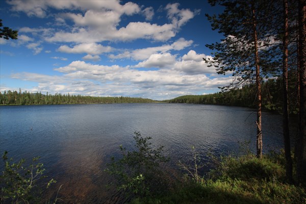 Озеро Макры-Ламбина