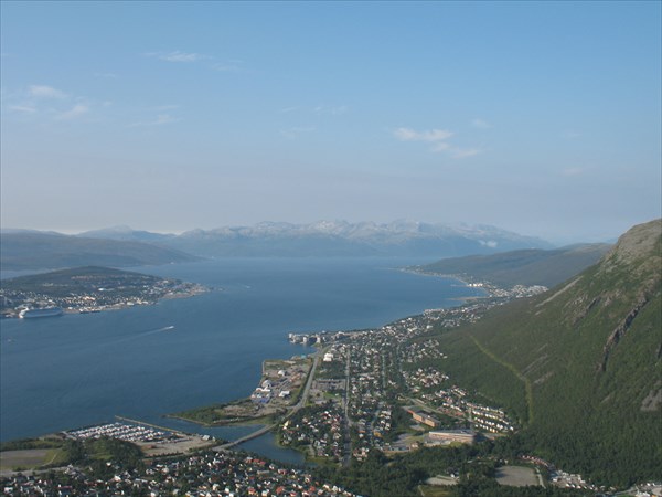 Норвегия. Вид со смотровой площадки на Тромсё