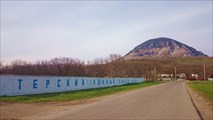 Главный вход на Новотерский Конный завод