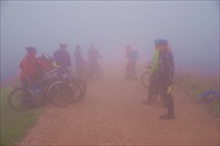 Ну что, успеем до темноты съездить в пещеры?