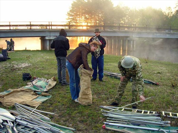 Река Гусь. Май, 2008. Сивцевский мост – точка старта.