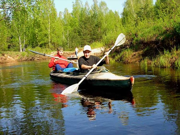 Река Гусь. Май, 2008. Самая безбашенная байдарка.