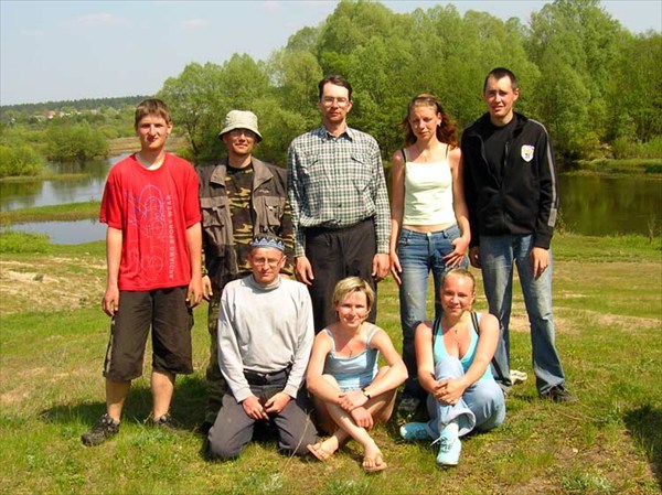 Река Гусь. Май, 2008. Все живы, здоровы и довольны.