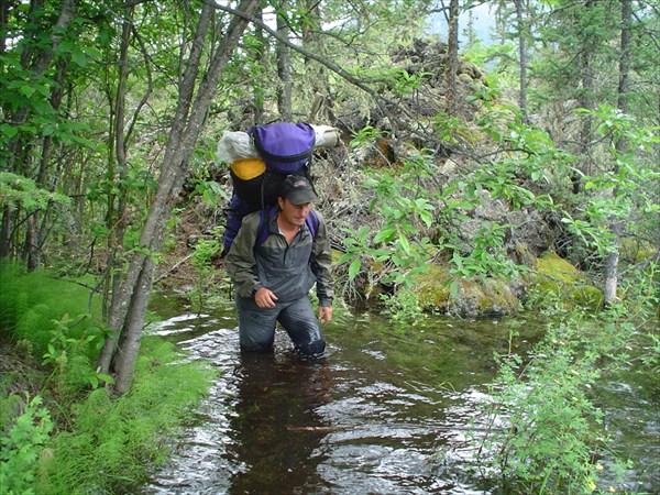 Андрей пешком по воде.