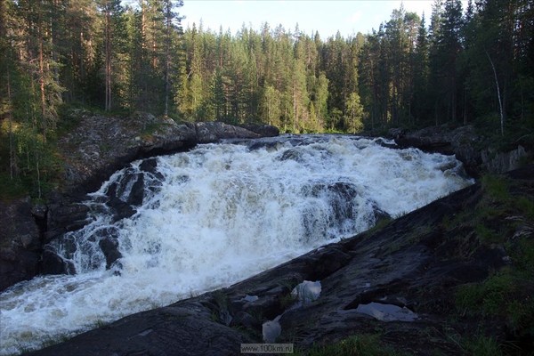 Водопад Куми