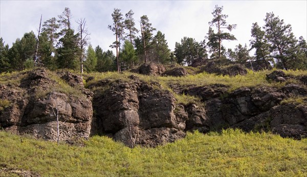 Скальник вдоль Крестовой