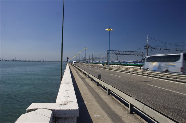 Мост от Местре до Венеций