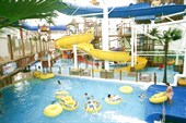 Waterpark_Landing_Pool-01