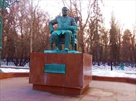 Памятник Текутьеву-Памятник Текутьеву