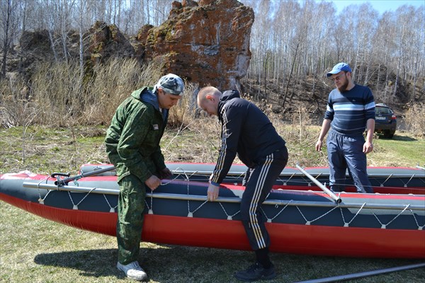 Сборка катамарана на старте