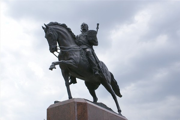 Памятник Платову