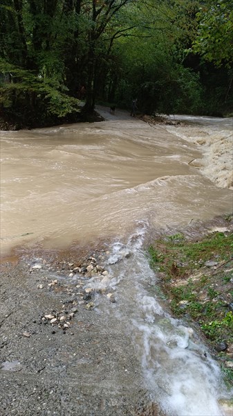 Дорога к Ольгинскому водопаду, Гульрипшский район