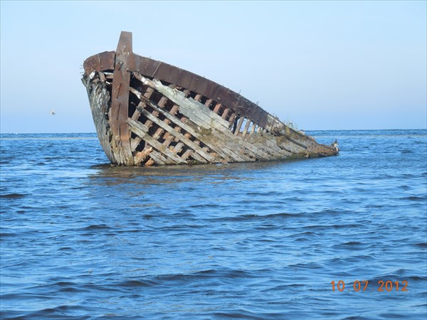 Истомино. Когда то и она была баржой...