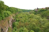 Скалистый каньон реки Смотрич в Каменце-Подольском