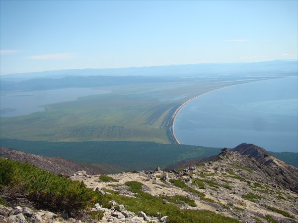 Баргузинский залив и Арангатуй с г.Маркова