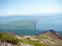 Баргузинский залив и Арангатуй с г.Маркова-озеро Арангатуй