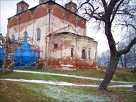 Успенский собор-поселок Фролищи