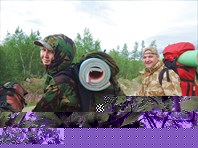 В кузове грузовика.