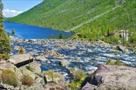 "Шумы" при таком овещение еще более впечатляют