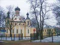 Храм монастыря-Свято-Варваринский монастырь