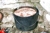 Спелеологи не ошиблись. Коза это ужин.