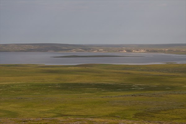 Вид на озеро Нгосавэйто с сопки Николаева
