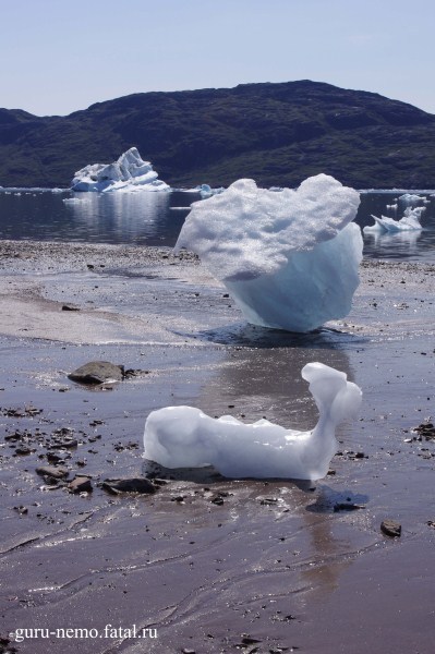 Айсберги в Sermilik fjord.